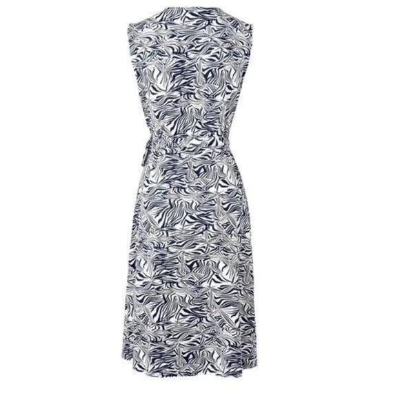 LK Bennett Gigi Jersey Wrap Dress 2 - Picture 2 of 9